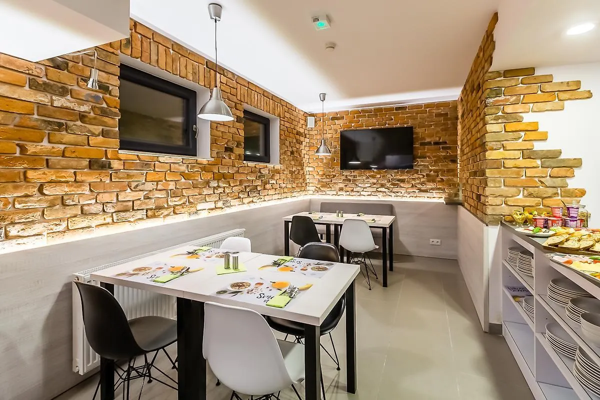 Meet Poznan Hotel 3*,